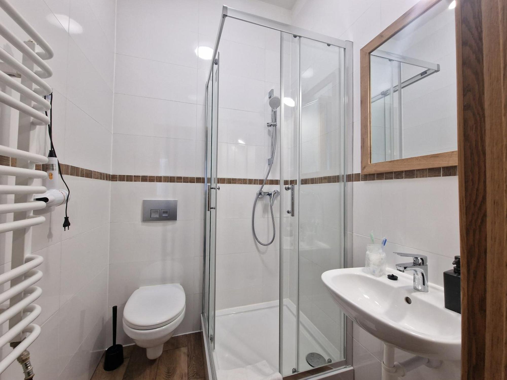 وارسو Helvetia Plus B&B - Private Rooms And Apartments المظهر الخارجي الصورة